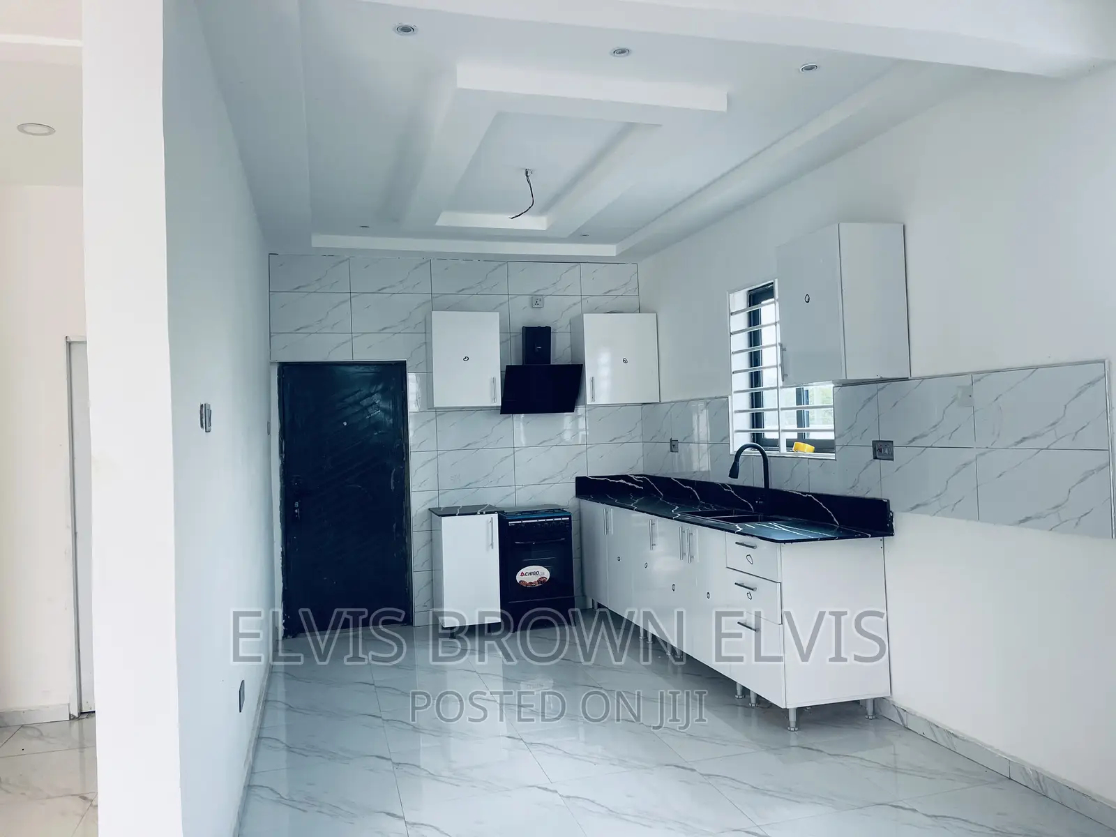 3bdrm Duplex in Botwe School for sale