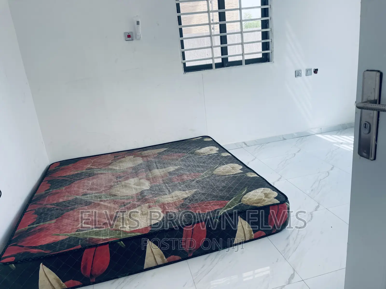 3bdrm Duplex in Botwe School for sale