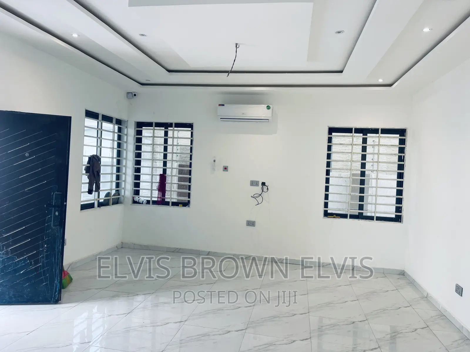3bdrm Duplex in Botwe School for sale