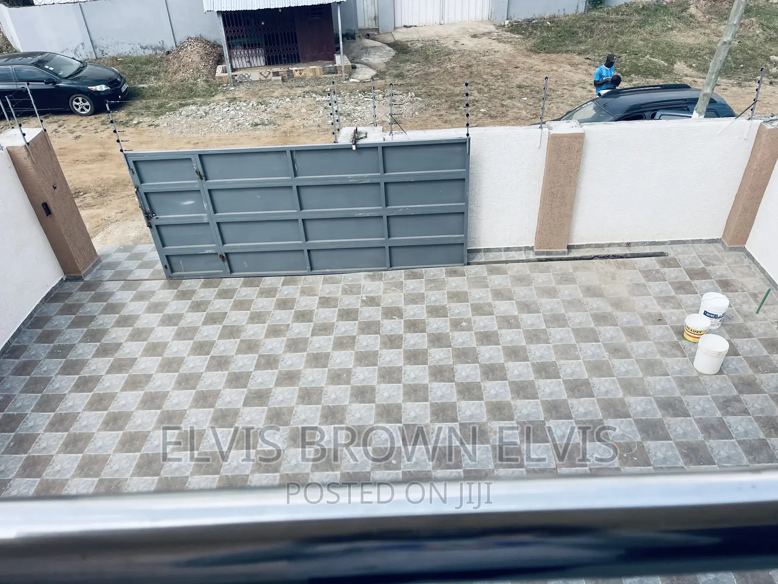 3bdrm Duplex in Botwe School for sale