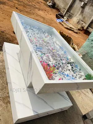 Original Centre Table Inside With Gravels