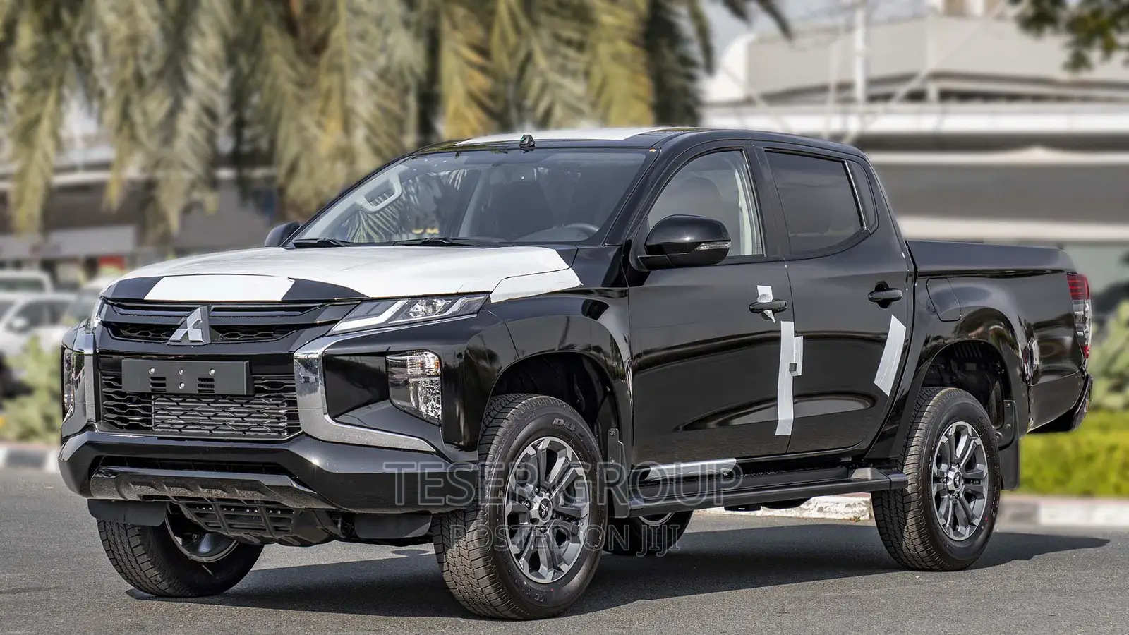 New Mitsubishi L200 2023 Black