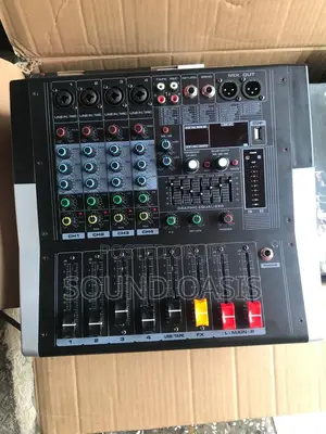 Yamaha Kv40 4 Channel Powered Mixer