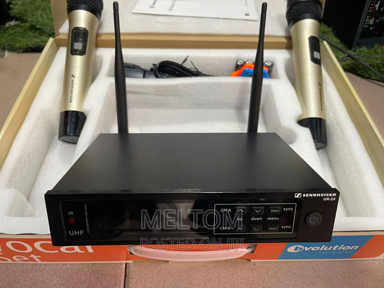 Sennheiser Ur-24 2in1 Cordless Microphone