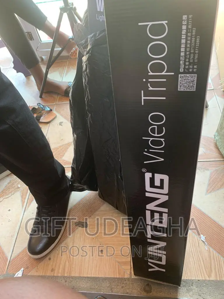 Yunteng VCT 880 Tripod