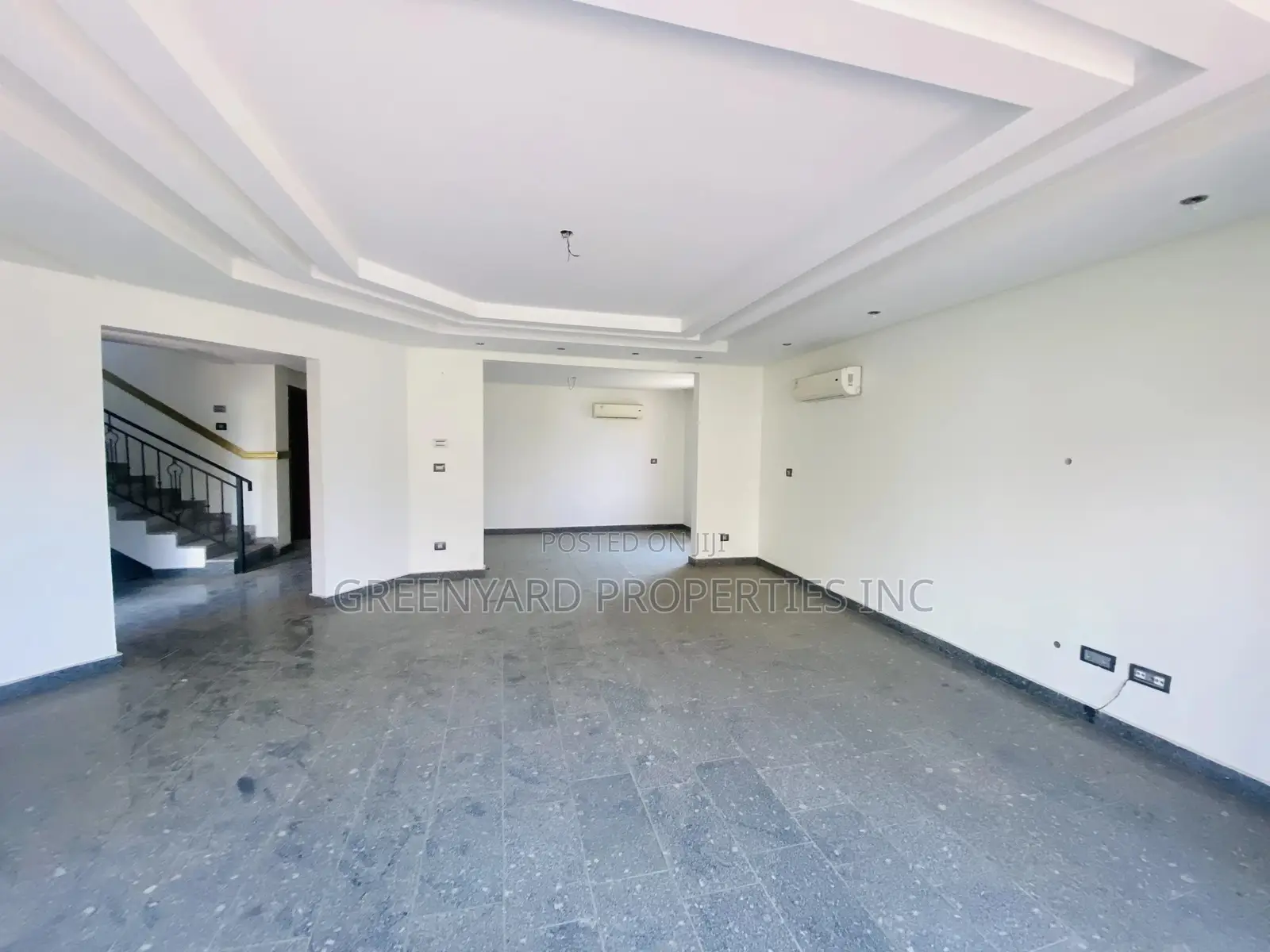4bdrm Townhouse / Terrace in East Legon for rent