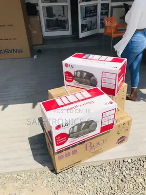 LG Vacuum Cleaner 20 Liters Black/Red Electric Original