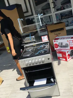 Volcano 2 Gas 2 Electric 50x50 Oven With Grill Glass Lid