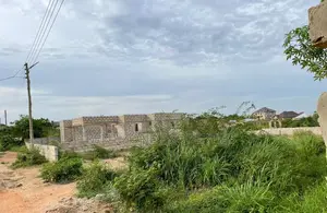 Title Land With Uncompleted 4 Bedrooms for Sale