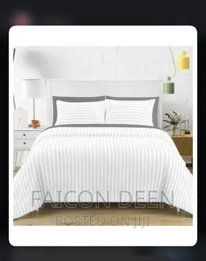 Stripped White Bedsheets for Hotels