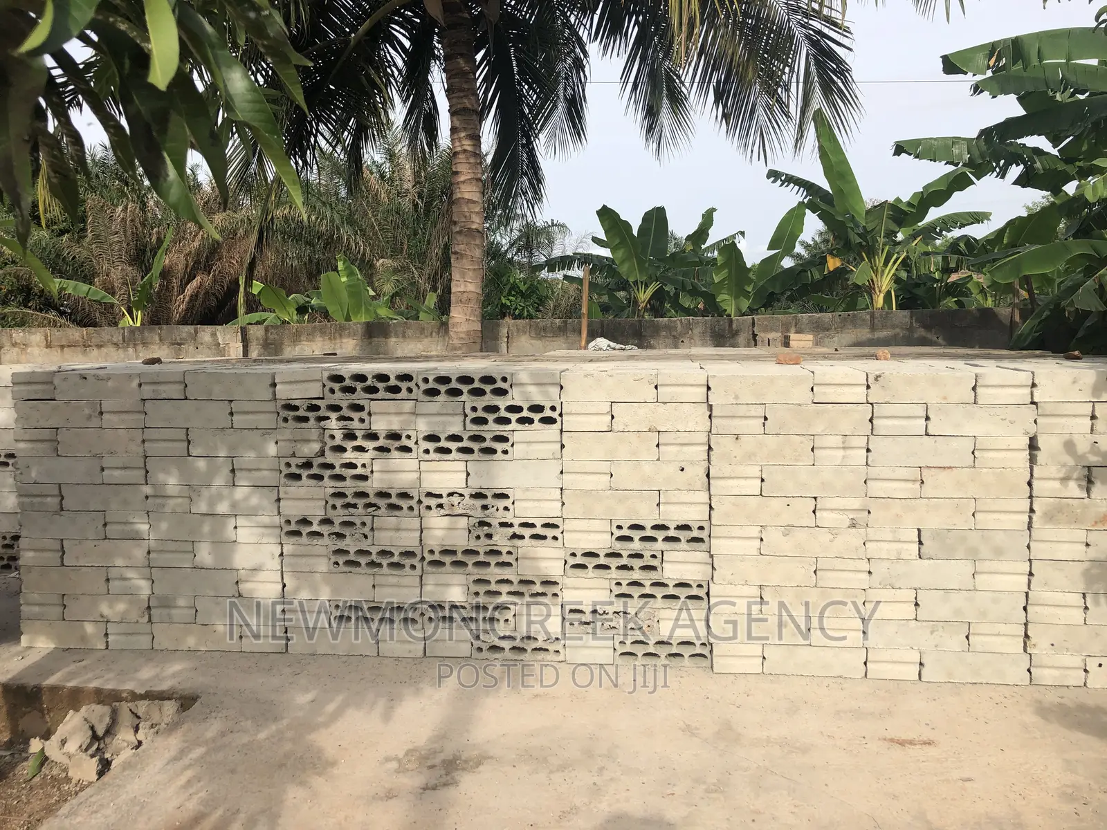 Concrete Blocks at Bawaleshie,Oyibi for Sale