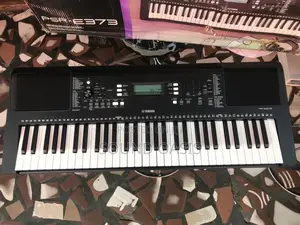 Yamaha PSRE373 61-Key Touch Sensitive Portable Keyboard