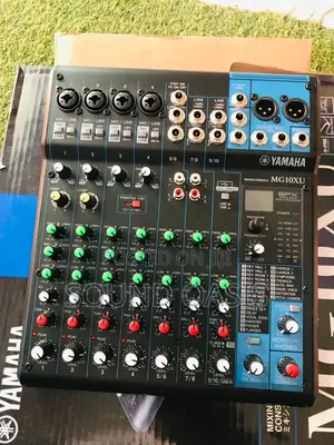 Yamaha MG10XU 10-Channel Analog Mixer With Effects and USB