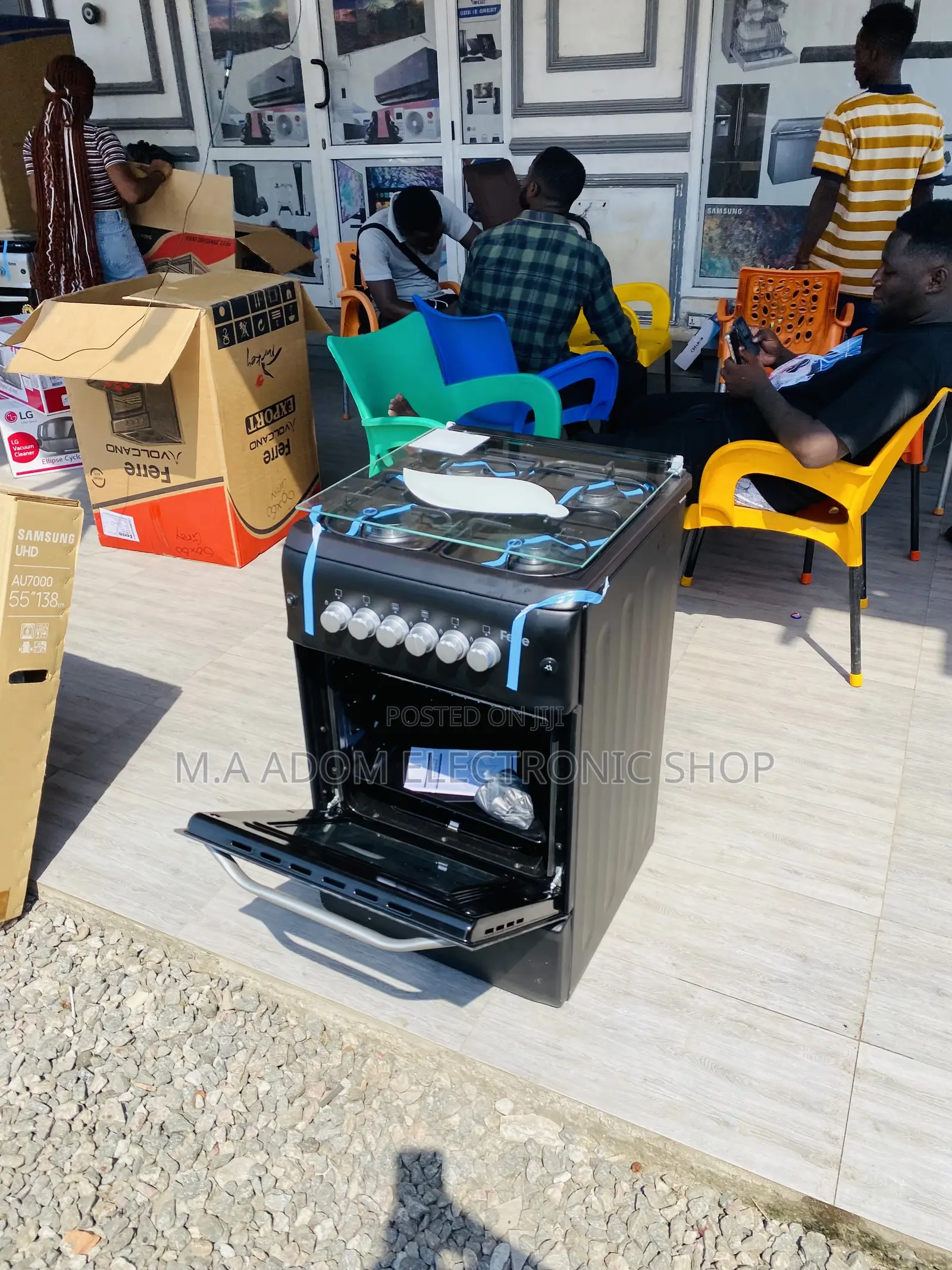 Energy Saving Ferre 50x55 4 Gaa Burner With Oven(Black).