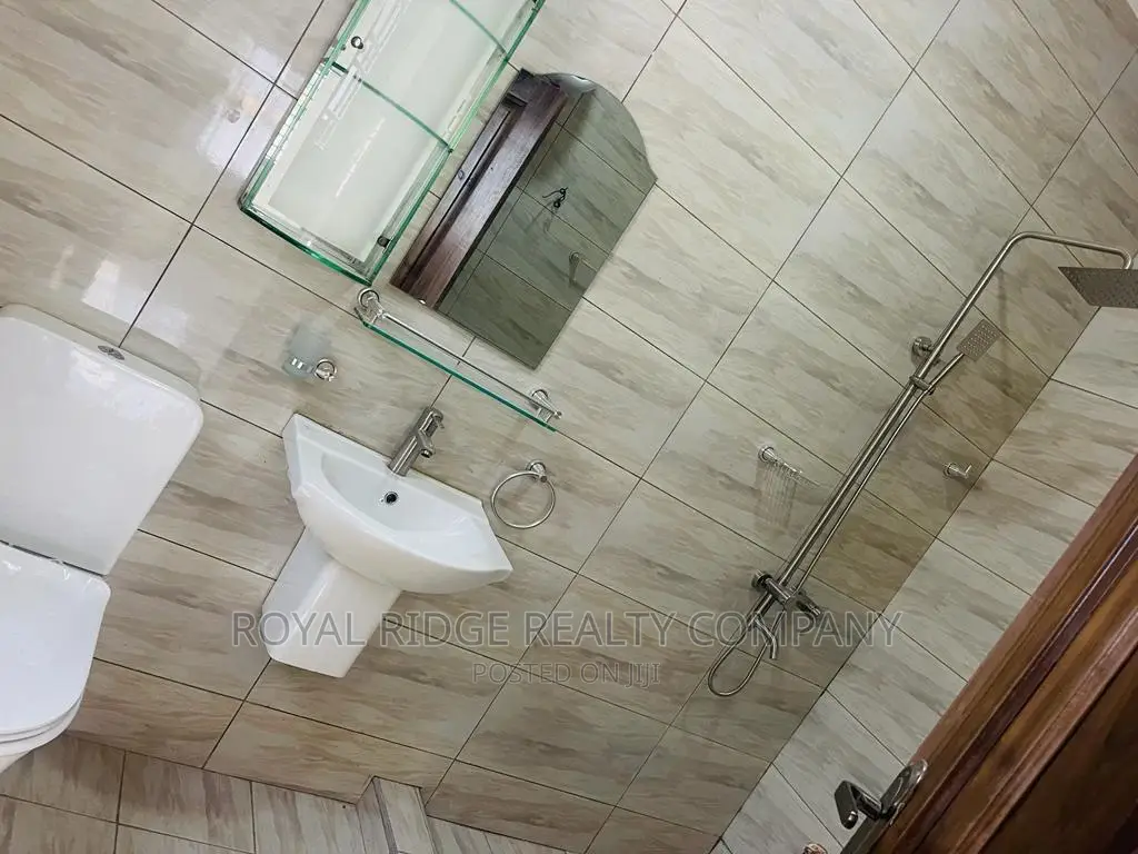 3bdrm House in Spintex Sakumono, Accra Metropolitan for sale