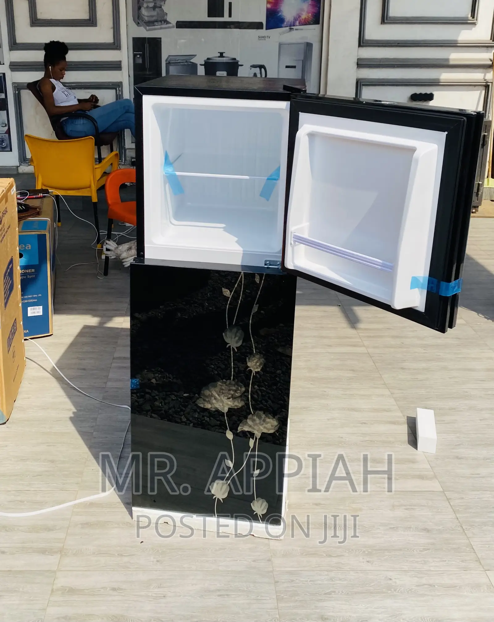 High Quality Pearl Pf 217t-2b Double Door Electric Fridge.
