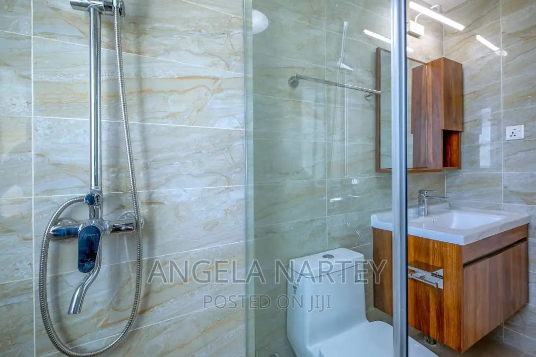 2bdrm Apartment in Lashibi, Tema Metropolitan for sale