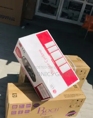 Red/Black Electric Vacuum Cleaner LG 20 Liters Vc5420nntr
