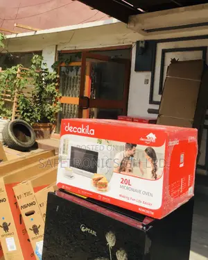 Electric 20 Liters Countertop Decakila White Microwave