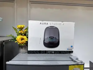 Very Cool  AURA STUDIO 4 —