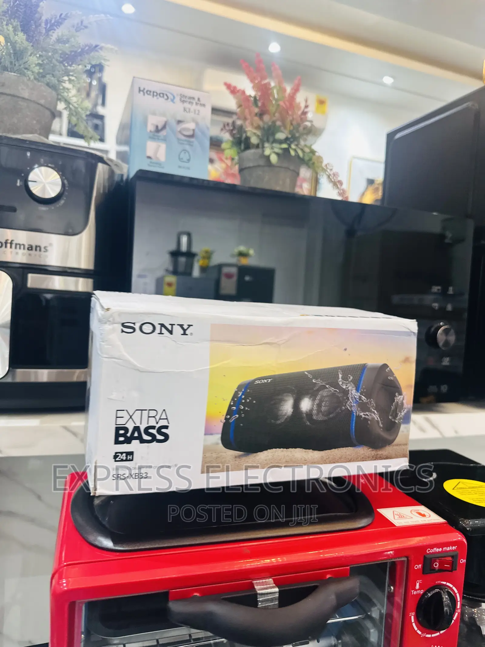 Streaming Wireless Bluetooth Speaker Sony SRS-Xb33—
