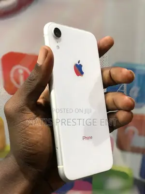 Apple iPhone XR 128 GB White