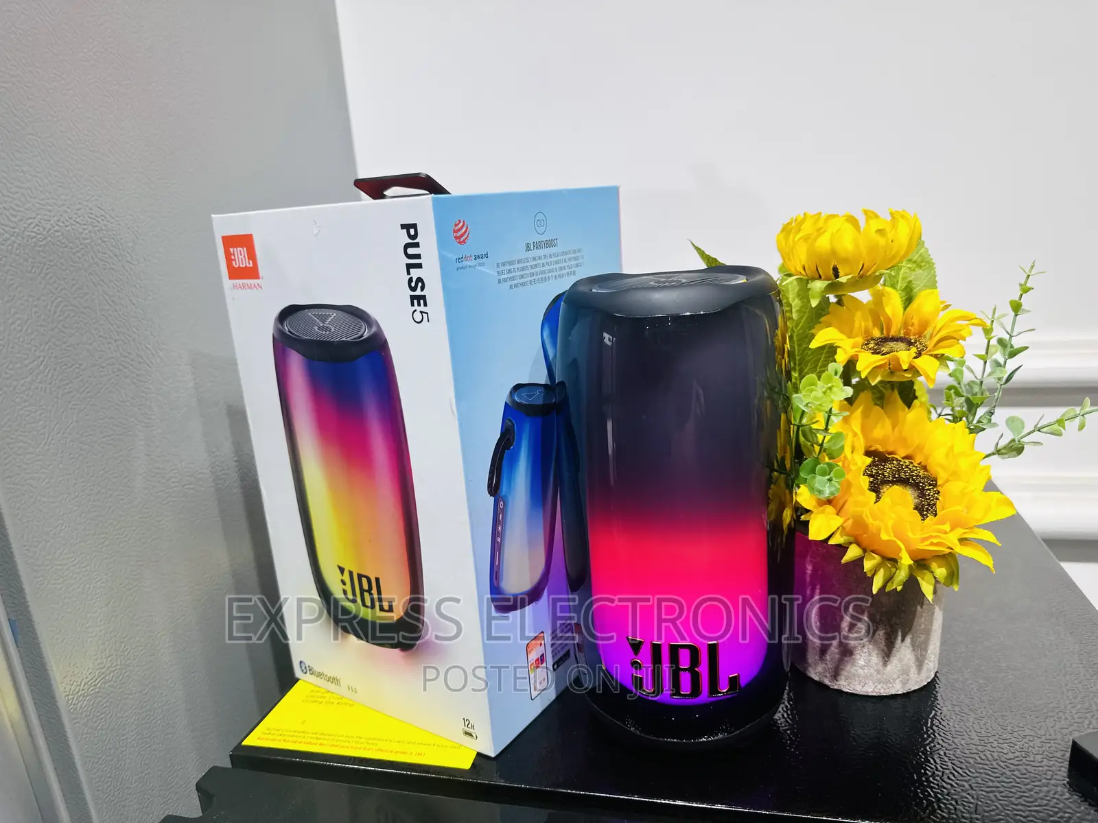 Look  Very Nice Bluetooth Speaker Pulse 5