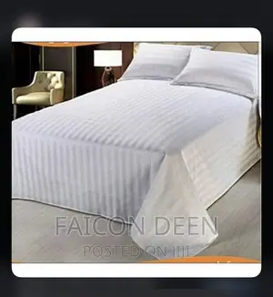 Luxury Original White Stripped Bed With 3 Pillow Cases