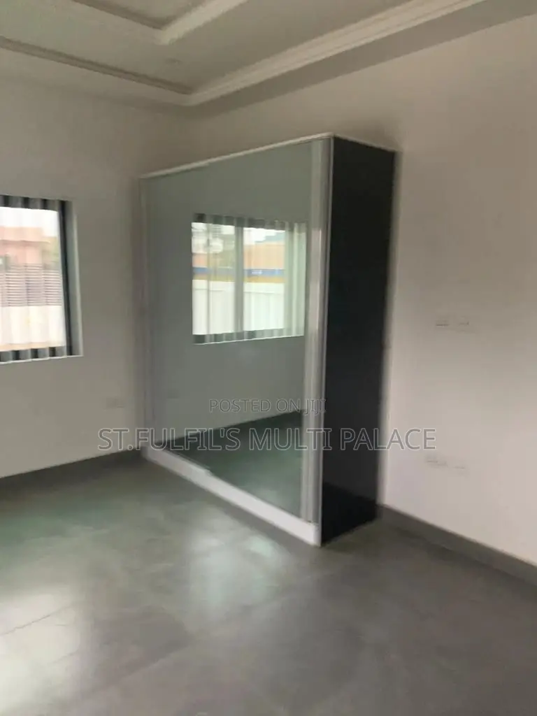 3bdrm House in Adenta New Legon for sale
