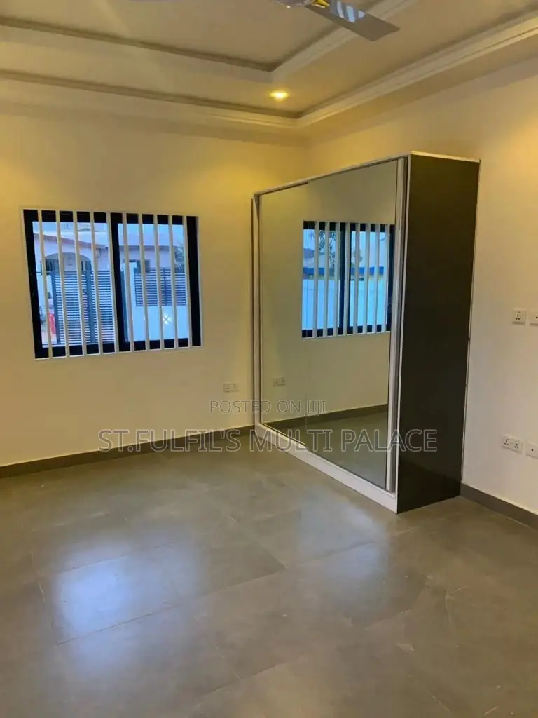 3bdrm House in Adenta New Legon for sale