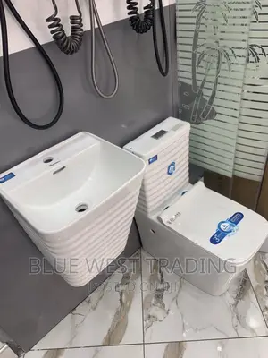 Master Bedroom Water Closet