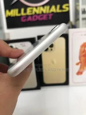 Apple iPhone 7 128 GB Silver