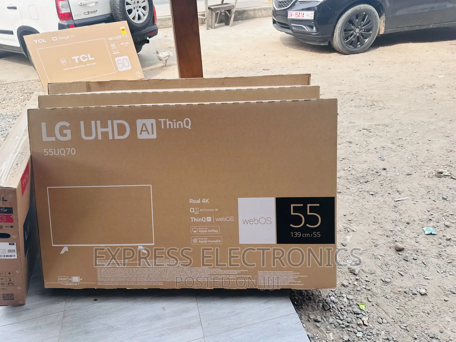 Glossy Sleek Black 55”UQ70 UHD Smart Glossy Tv
