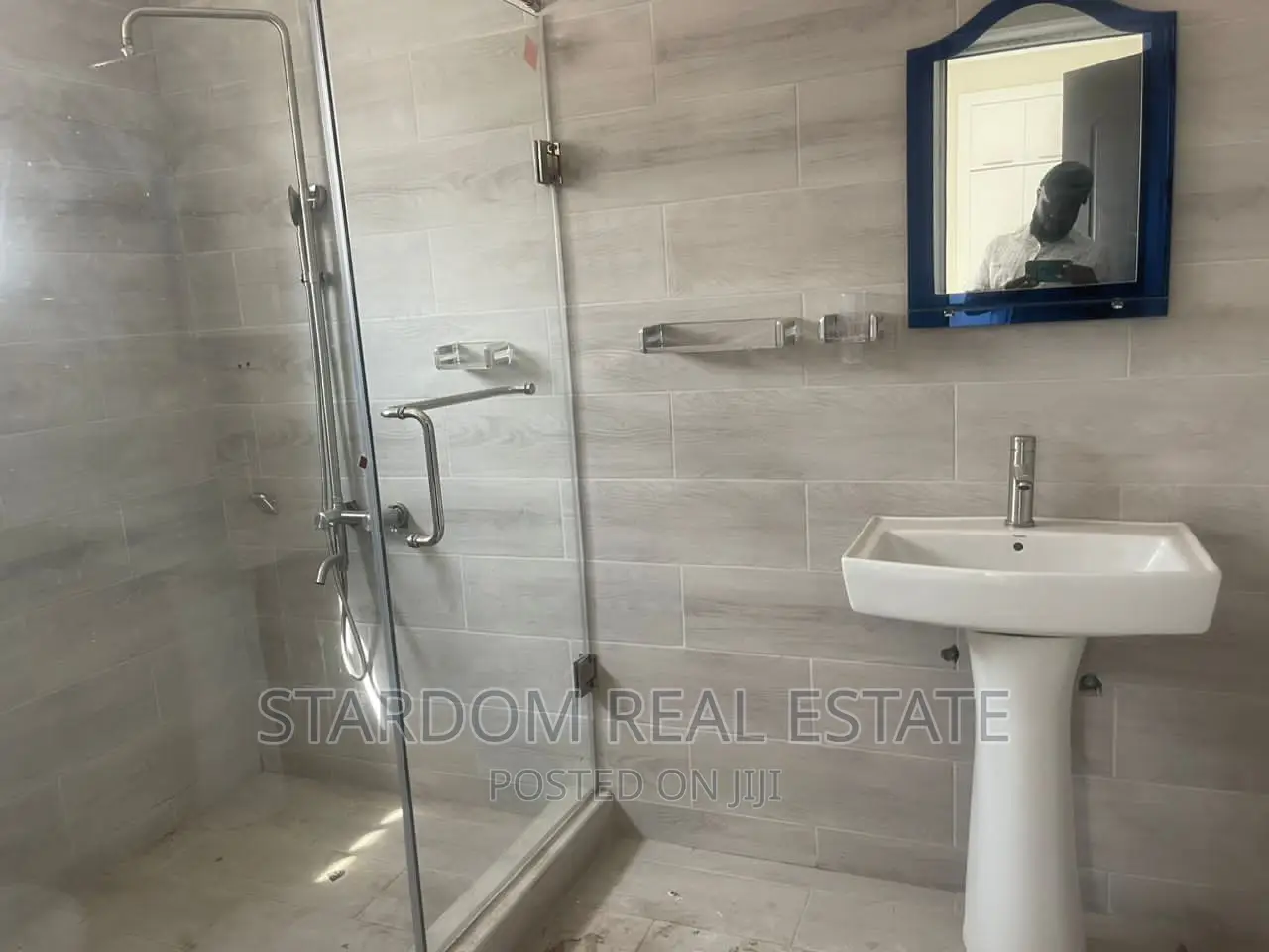 3bdrm Duplex in Spintex for rent