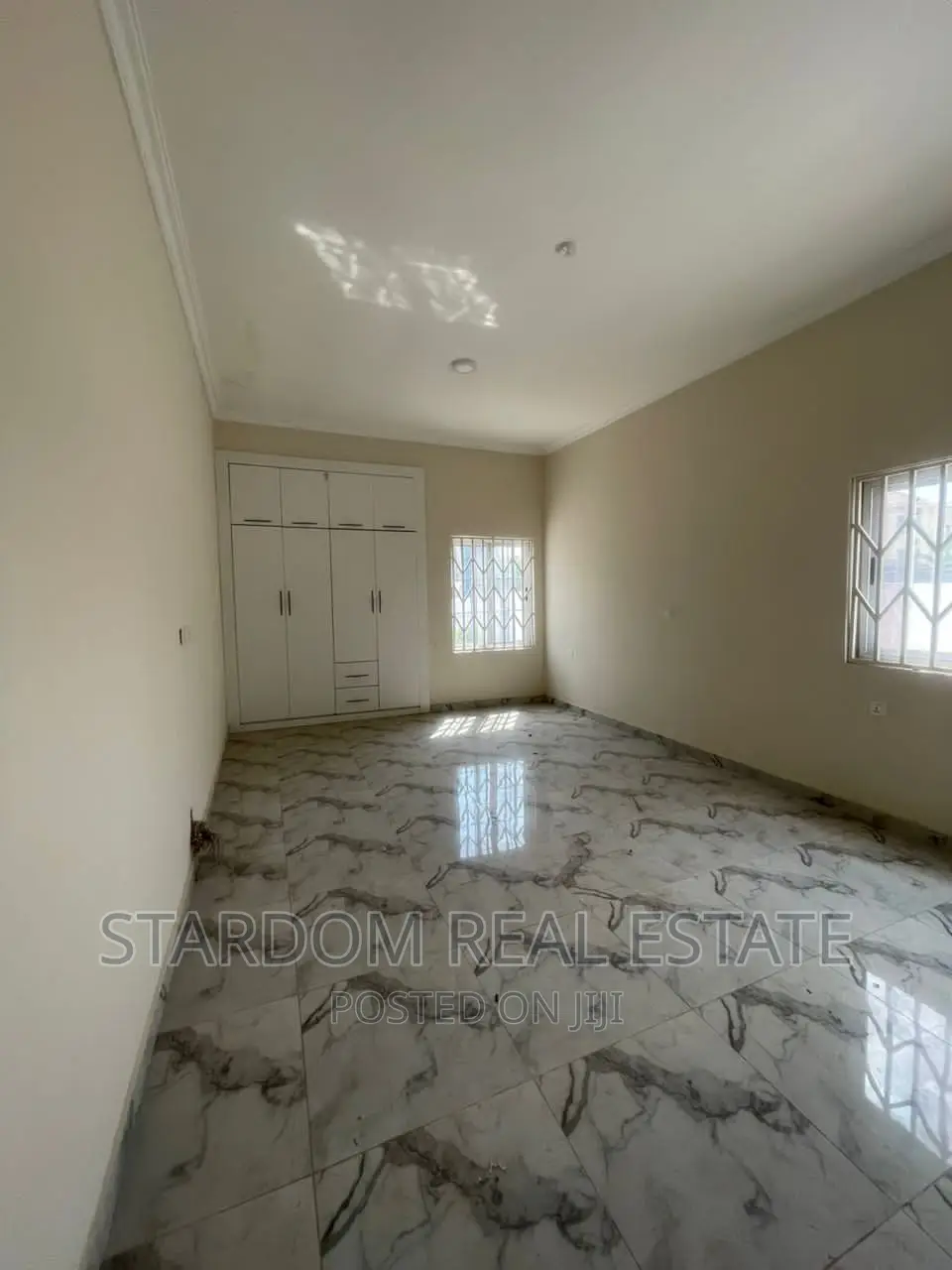 3bdrm Duplex in Spintex for rent
