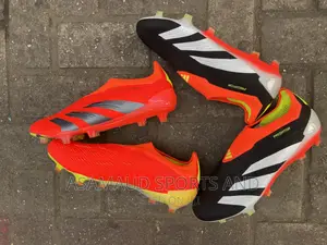 Original New Adidas Predator Football Boot