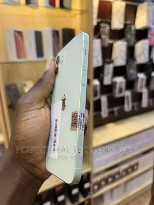 New Apple iPhone 12 128 GB Green