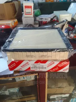 Toyota 17801-31131 Air Filter
