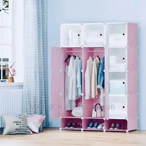 Wardrobe (12 Cubes)