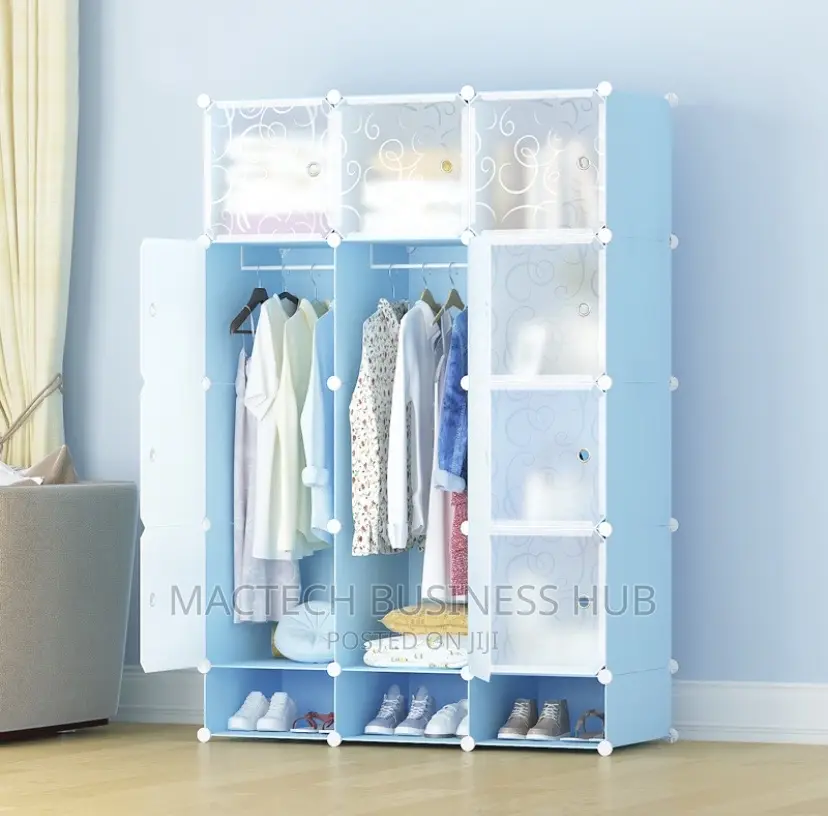 Wardrobe (12 Cubes)
