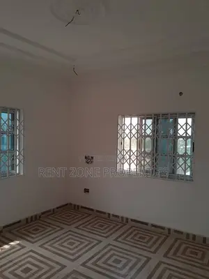 2bdrm Apartment in Ofankor for rent