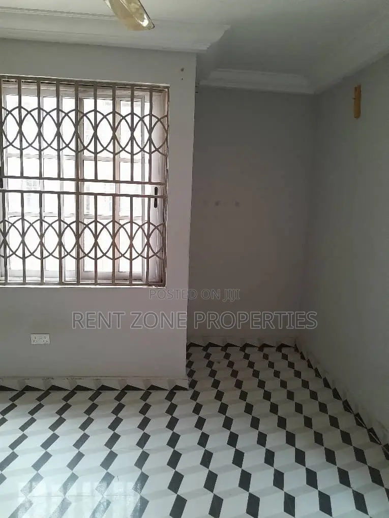 2bdrm Apartment in Ofankor for rent