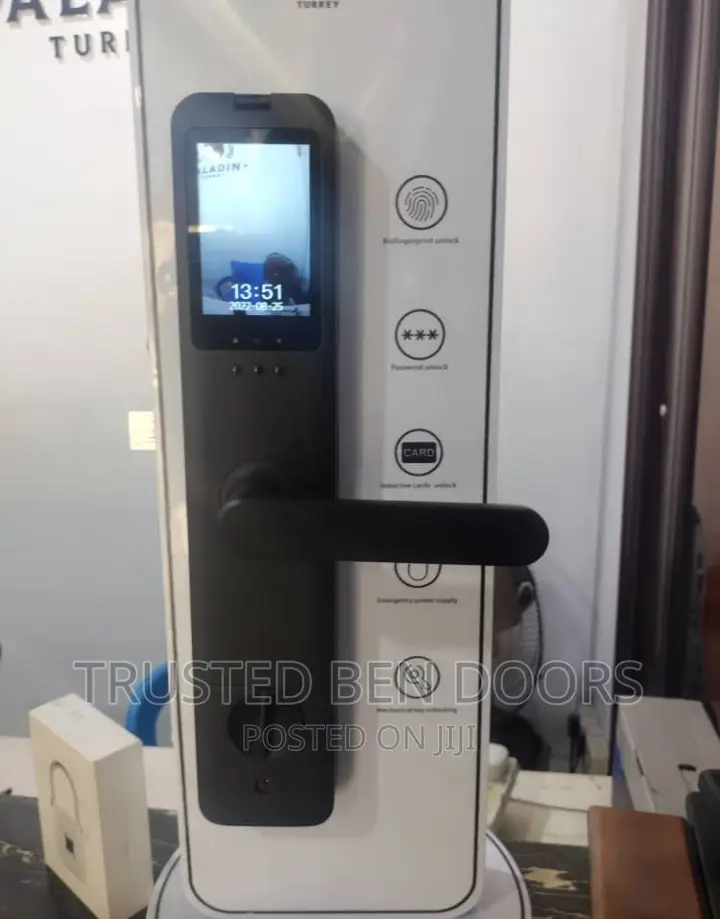 Quality Paladin Biometric Smart Door Locks With Camera