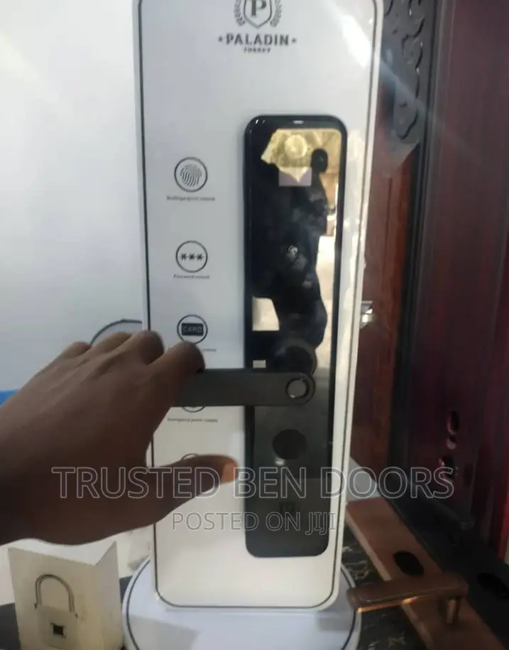 Paladin Biometric Lock With Camera for Homes/Offices