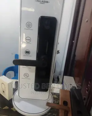 Classy Paladin Smart Lock With Video Camera for Security