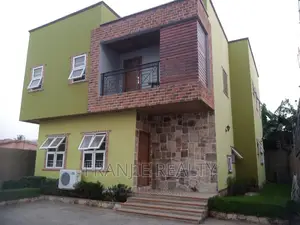 4bdrm House in Franjie Realty, West Hills Mall Area for sale