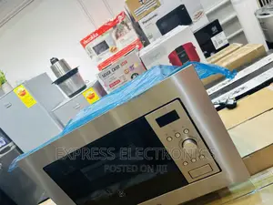 Best Buy for Less Midea AM717B57 Microwave Oven