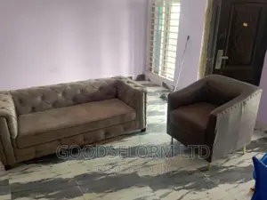 Single Sofa With FREE DELIVERY