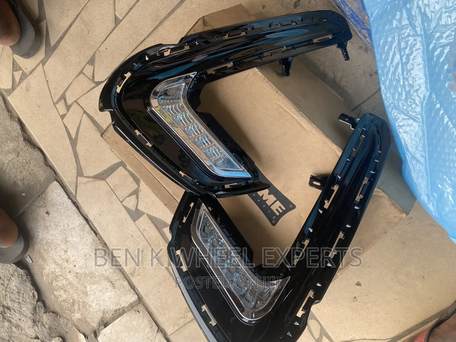 Hyundai Elantra 2017 LED Foglight Pair .