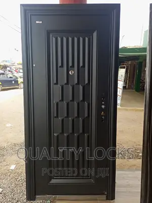 Original/Sed Door With Accessories